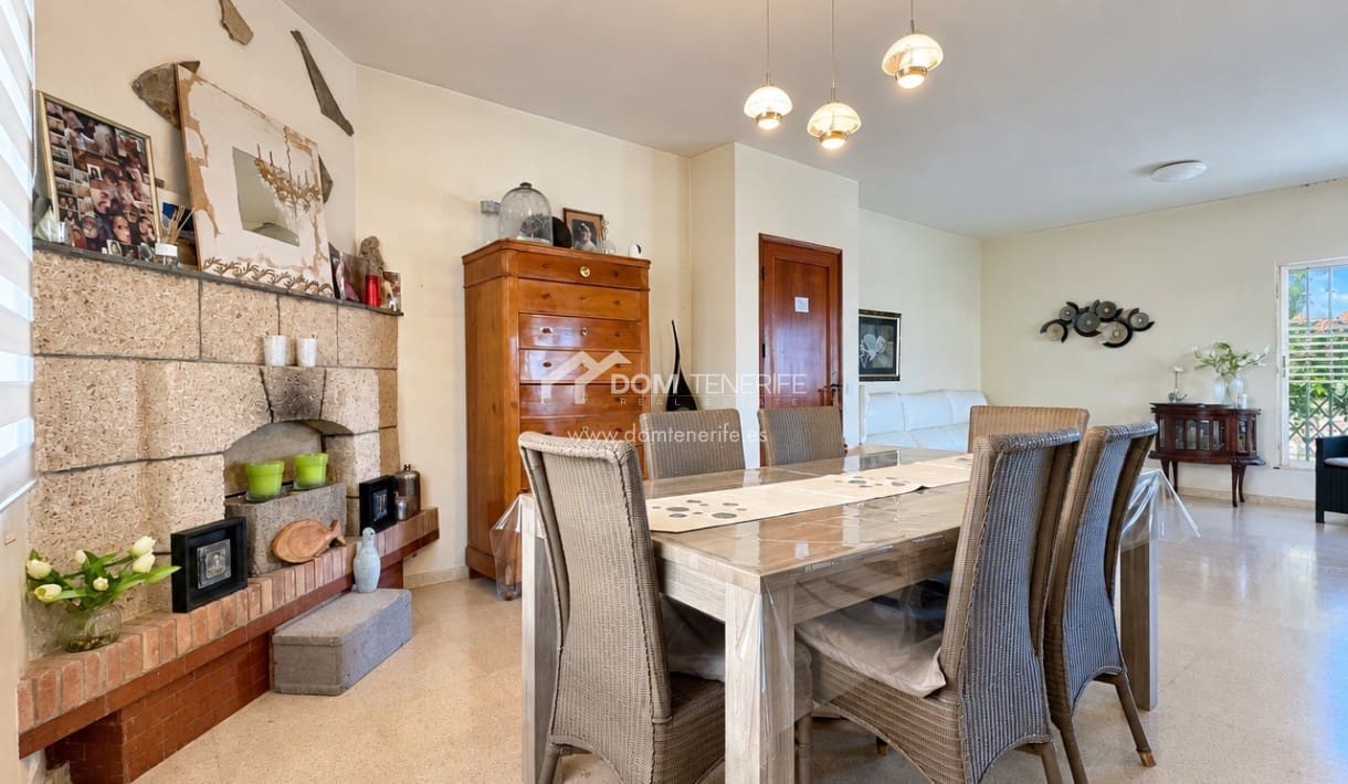 2 slaapkamer Villa te koop in Valle de San Lorenzo met zwembad - € 785.000 (Ref: 10130984)