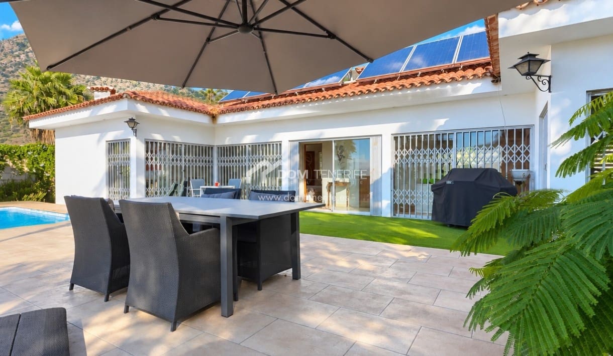 2 slaapkamer Villa te koop in Valle de San Lorenzo met zwembad - € 785.000 (Ref: 10130984)