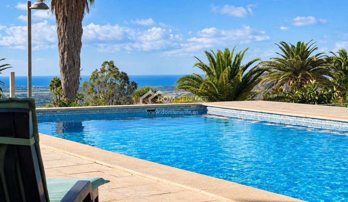 2 slaapkamer Villa te koop in Valle de San Lorenzo met zwembad - € 785.000 (Ref: 10130984)