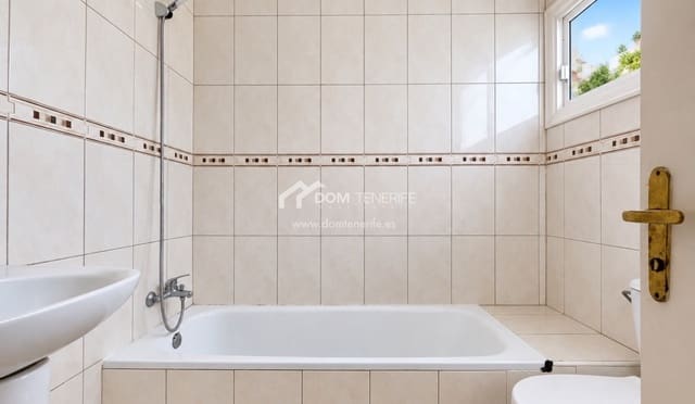 1 chambre Appartement à vendre à Golf del Sur, San Miguel de Abona avec piscine - 235 000 € (Ref: 10135071)