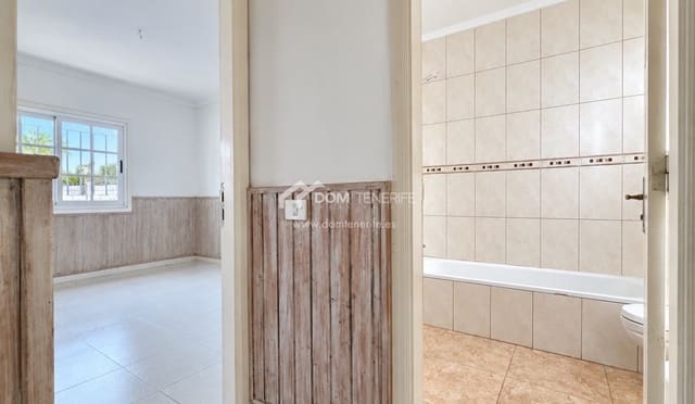 1 chambre Appartement à vendre à Golf del Sur, San Miguel de Abona avec piscine - 235 000 € (Ref: 10135071)
