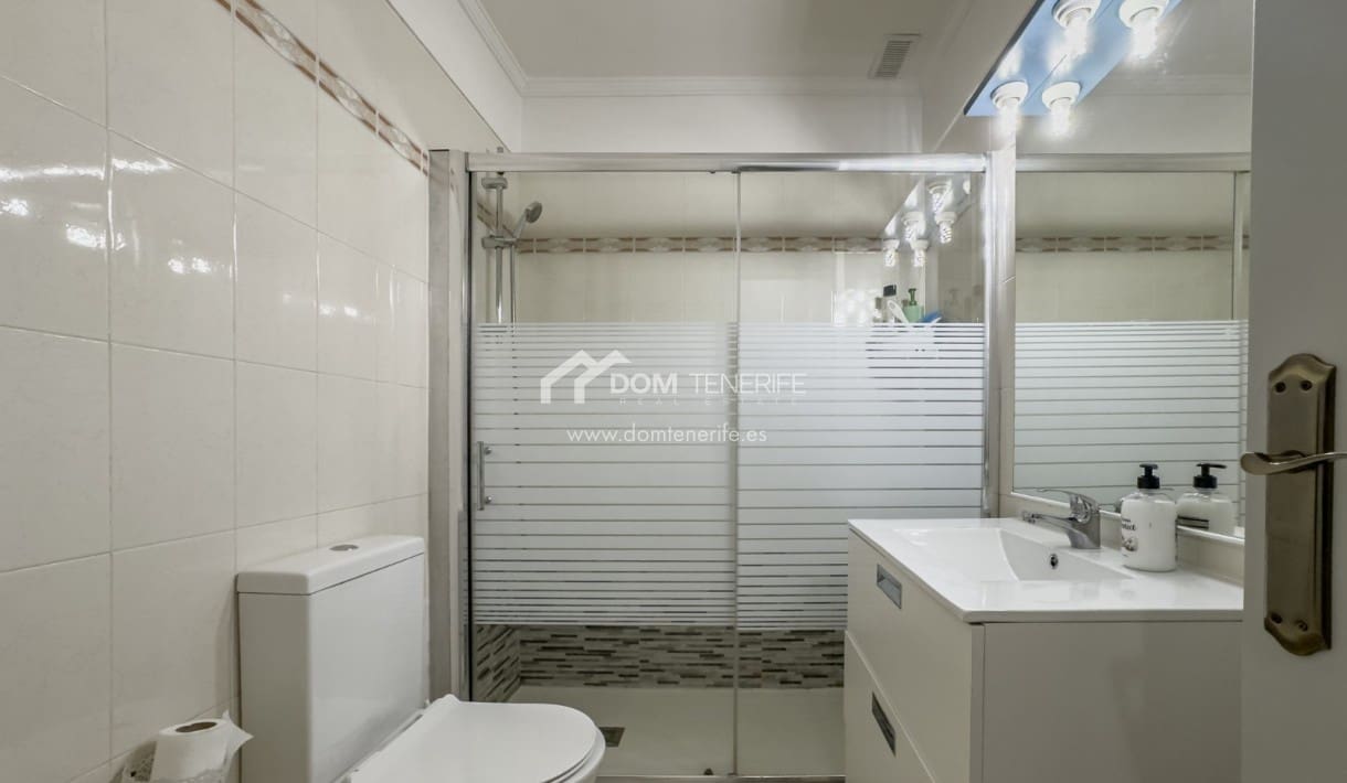 1 soverom Leilighet til leie i Los Cristianos - € 1 250 (Ref: 7062682)