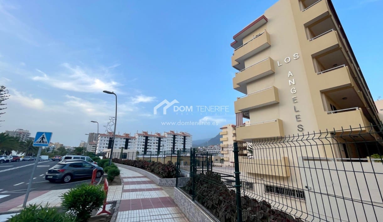 1 Zimmer Apartment zu vermieten in Los Cristianos mit Pool - 1.200 € (Ref: 7088721)