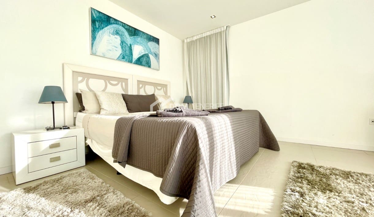 8 sypialnia Willa na sprzedaż w El Madronal z basenem garażem - 2 290 000 € (Ref: 7246130)