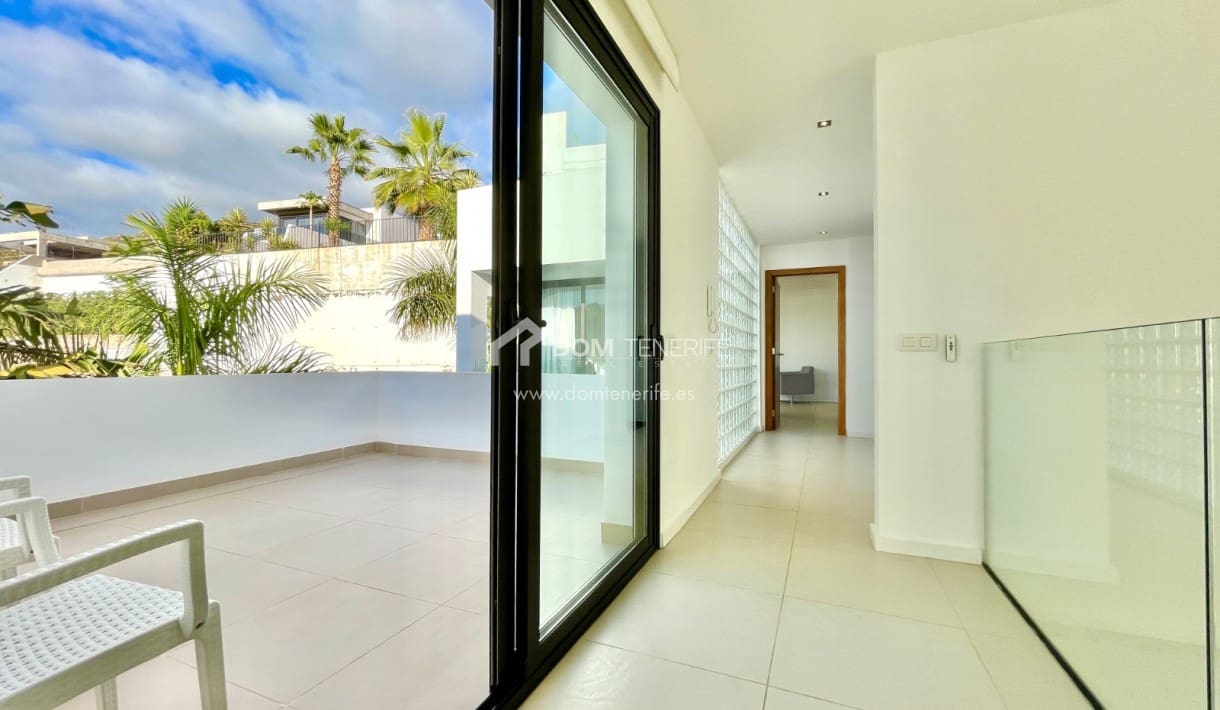 8 sypialnia Willa na sprzedaż w El Madronal z basenem garażem - 2 290 000 € (Ref: 7246130)