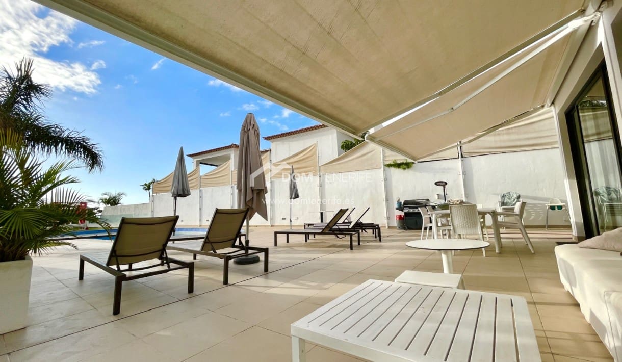 8 sypialnia Willa na sprzedaż w El Madronal z basenem garażem - 2 290 000 € (Ref: 7246130)