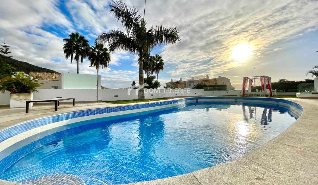 8 sypialnia Willa na sprzedaż w El Madronal z basenem garażem - 2 290 000 € (Ref: 7246130)