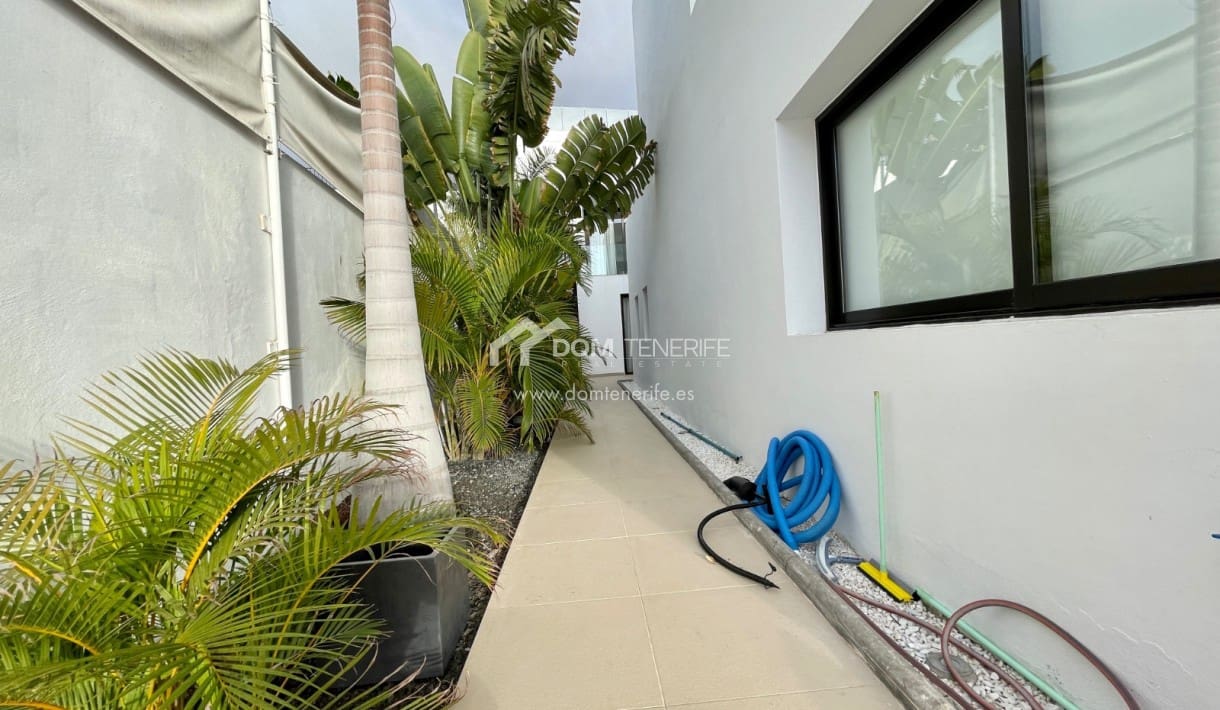 8 sypialnia Willa na sprzedaż w El Madronal z basenem garażem - 2 290 000 € (Ref: 7246130)