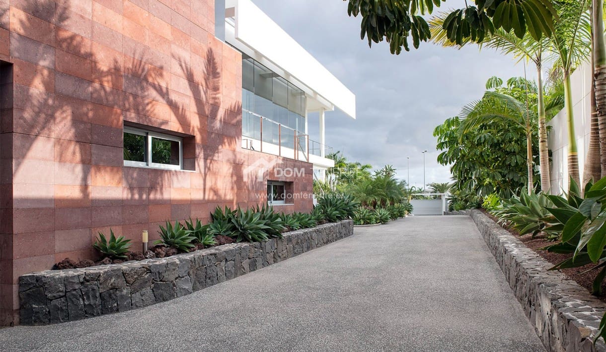 6 sypialnia Willa na sprzedaż w La Caleta Adeje z basenem garażem - 5 750 000 € (Ref: 7554839)