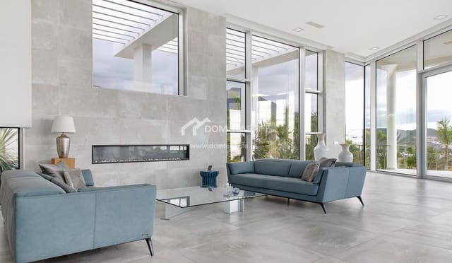 6 sypialnia Willa na sprzedaż w La Caleta Adeje, Adeje z basenem garażem - 5 750 000 € (Ref: 7554839)