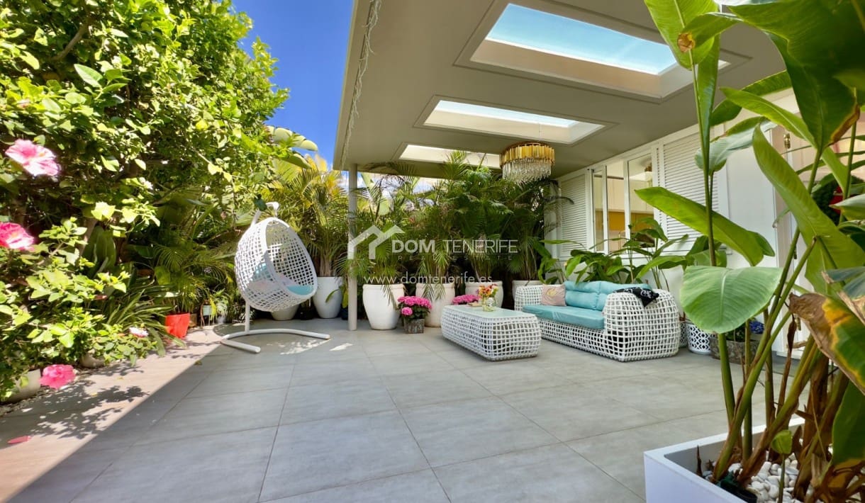 4 chambre Villa/Maison à vendre à El Madronal avec piscine garage - 1 200 000 € (Ref: 7778734)