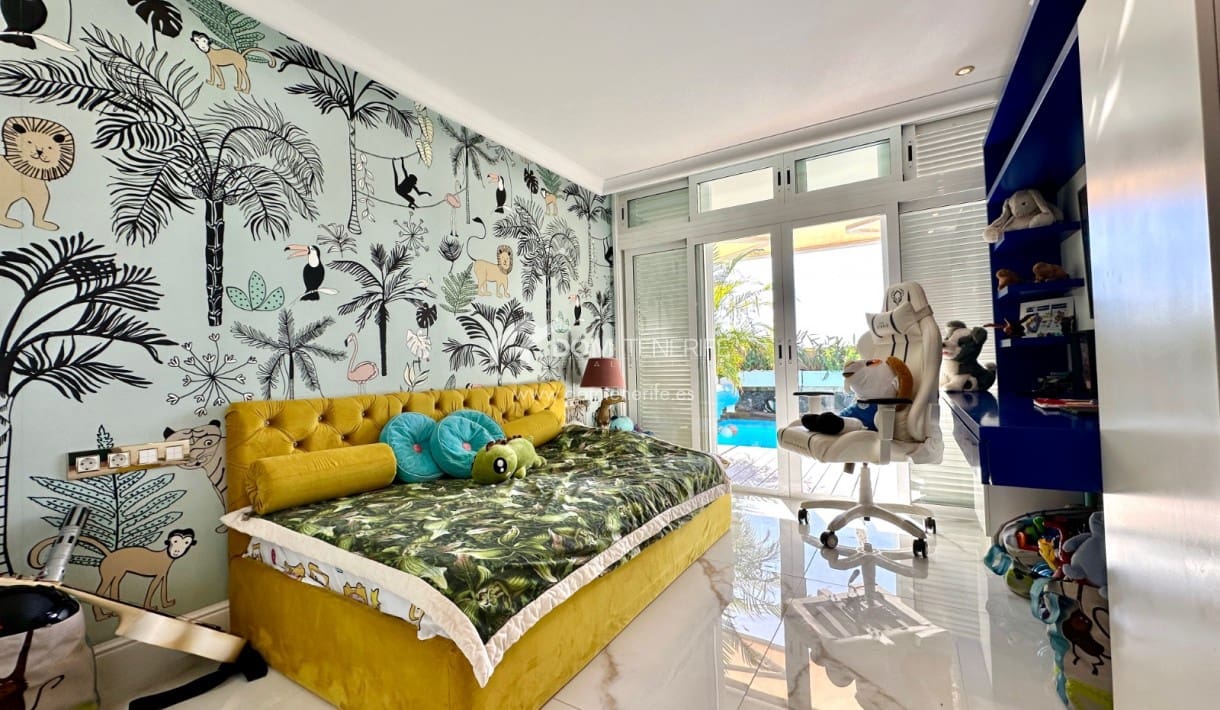 4 chambre Villa/Maison à vendre à El Madronal avec piscine garage - 1 200 000 € (Ref: 7778734)