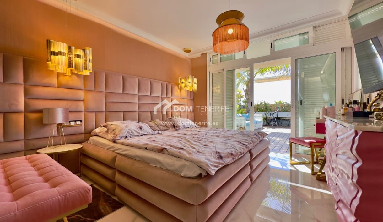 4 chambre Villa/Maison à vendre à El Madronal avec piscine garage - 1 200 000 € (Ref: 7778734)