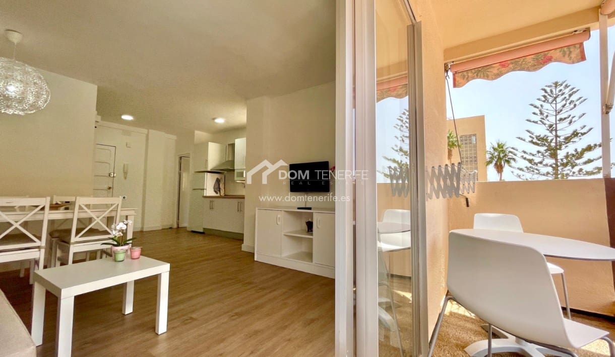 1 soverom Leilighet til leie i Los Cristianos med svømmebasseng - € 1 300 (Ref: 7818501)