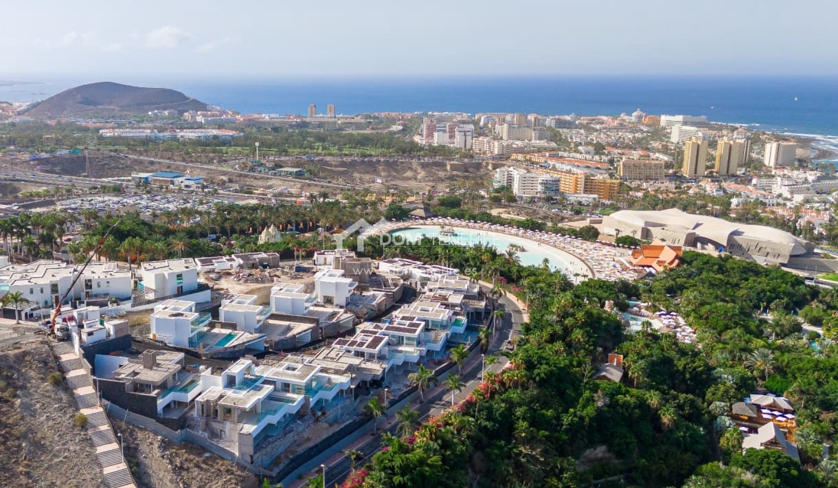 3 soverom Villa til salgs i Costa Adeje med svømmebasseng garasje - € 2 700 000 (Ref: 7830379)