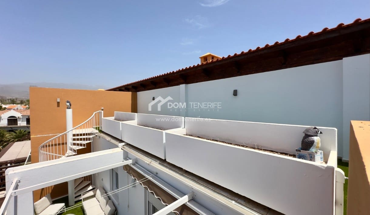 3 soveværelse Penthouse til salg i Amarilla Golf med swimmingpool - € 495.000 (Ref: 8222475)