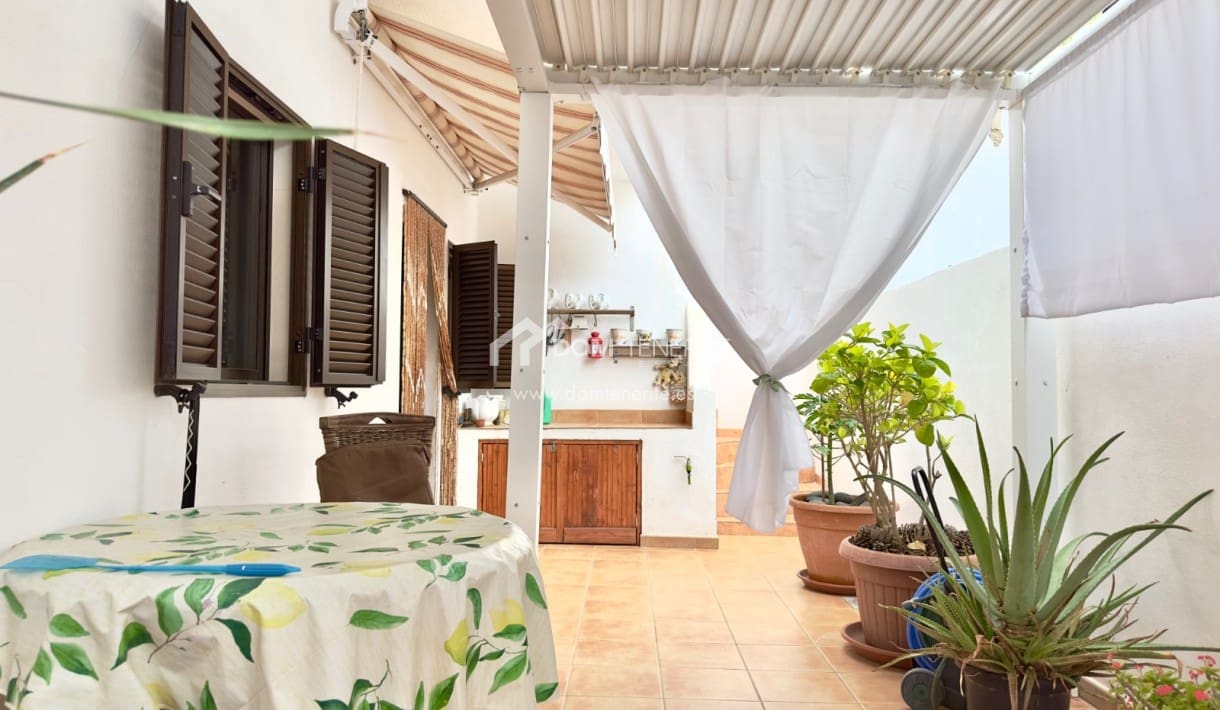 3 soveværelse Semi-Rækkehus til salg i Costa Adeje med garage - € 625.000 (Ref: 8358330)