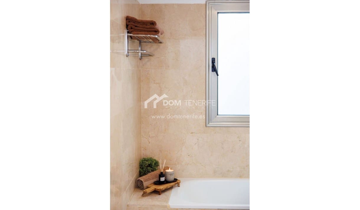 2 soveværelse Byhus til salg i Amarilla Golf med swimmingpool - € 630.000 (Ref: 8387544)