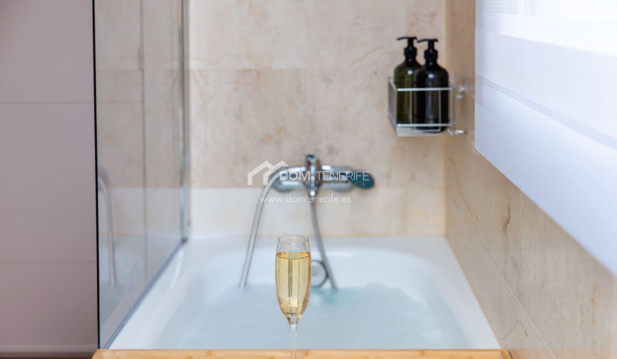 2 soveværelse Byhus til salg i Amarilla Golf med swimmingpool - € 630.000 (Ref: 8387544)