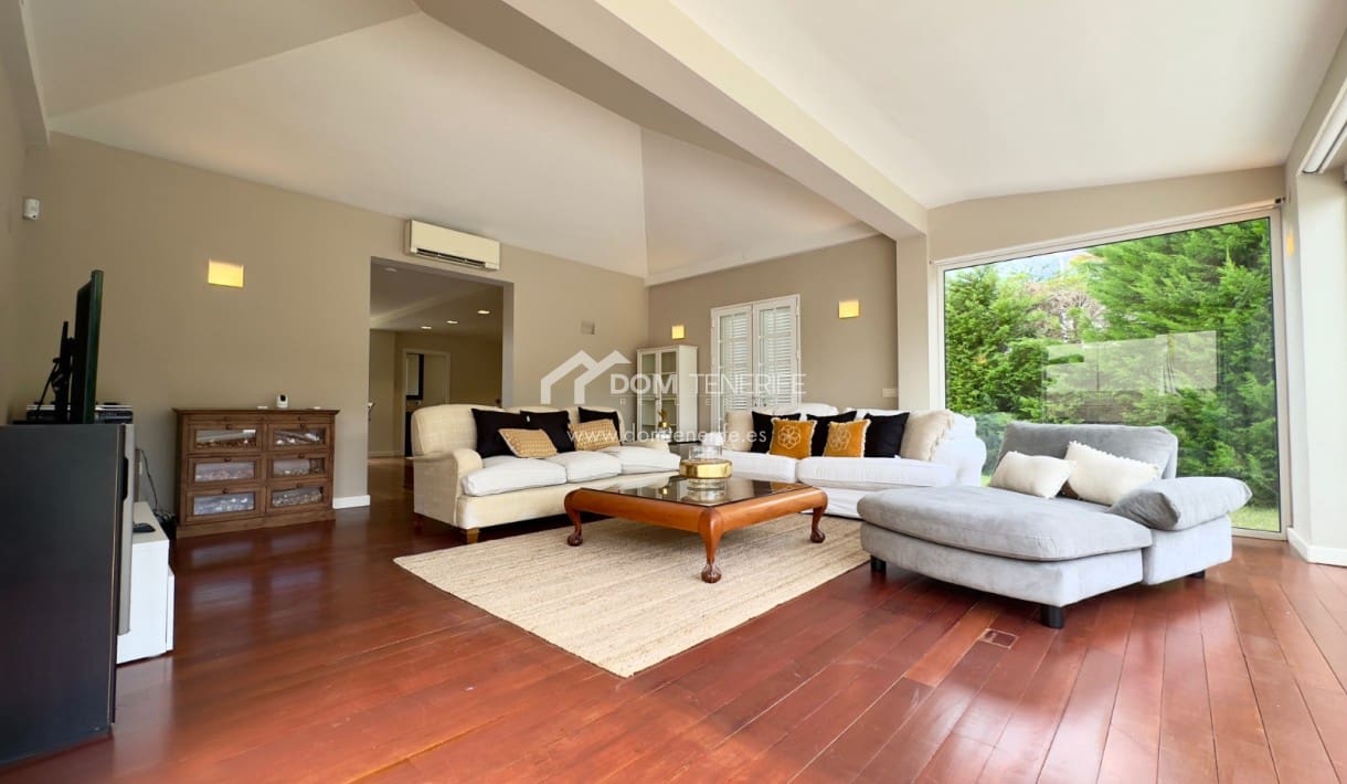 3 soveværelse Villa til salg i Adeje med swimmingpool garage - € 1.490.000 (Ref: 8408505)