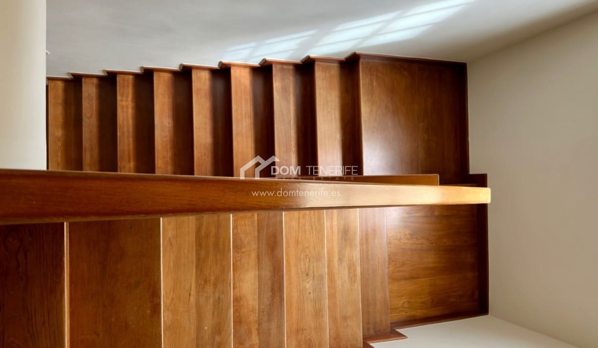 3 soveværelse Villa til salg i Adeje med swimmingpool garage - € 1.490.000 (Ref: 8408505)