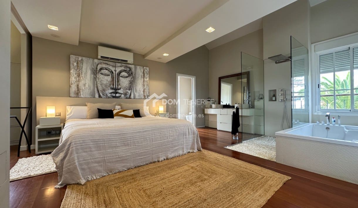 3 soveværelse Villa til salg i Adeje med swimmingpool garage - € 1.490.000 (Ref: 8408505)