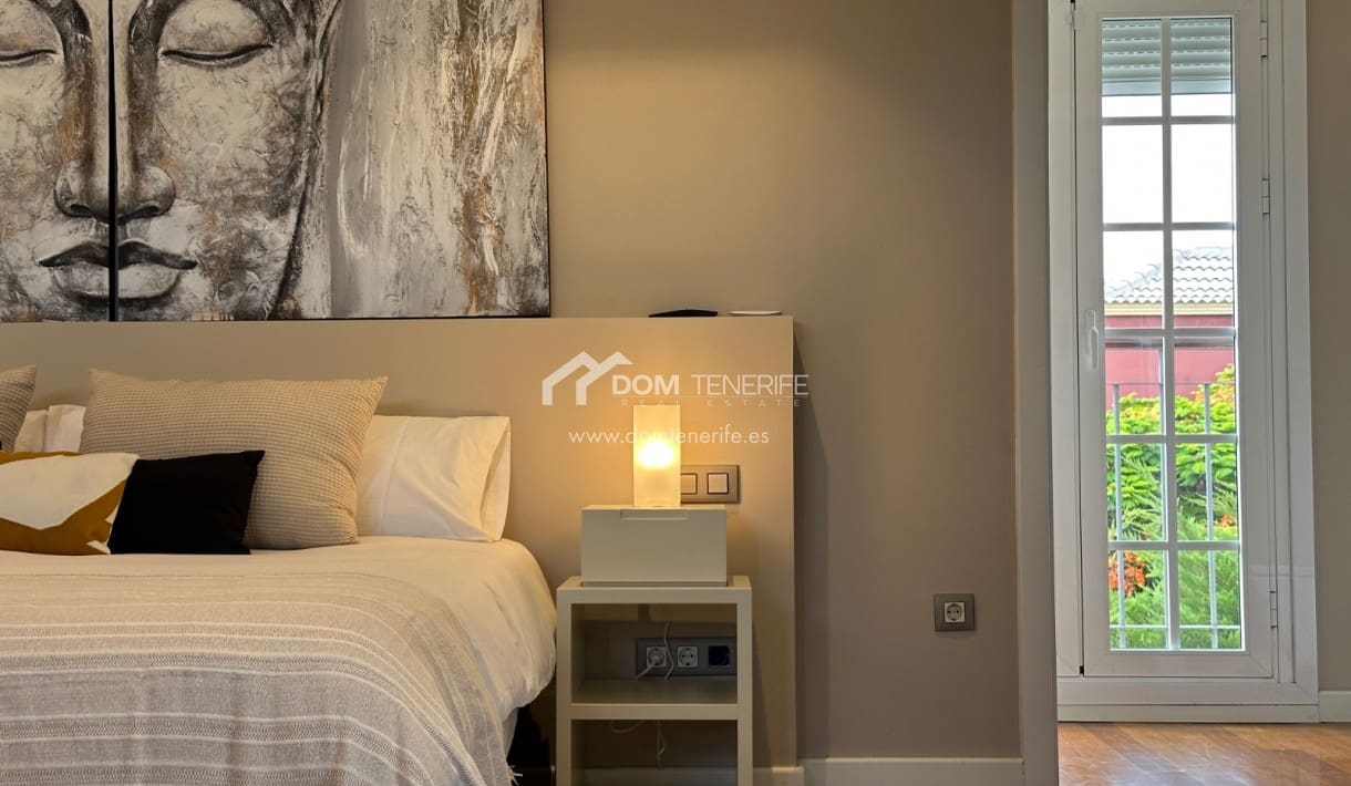 3 soveværelse Villa til salg i Adeje med swimmingpool garage - € 1.490.000 (Ref: 8408505)