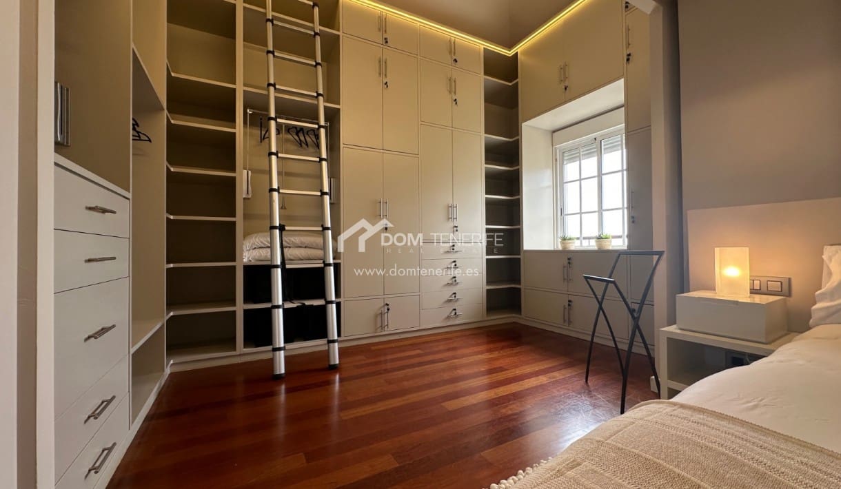 3 soveværelse Villa til salg i Adeje med swimmingpool garage - € 1.490.000 (Ref: 8408505)