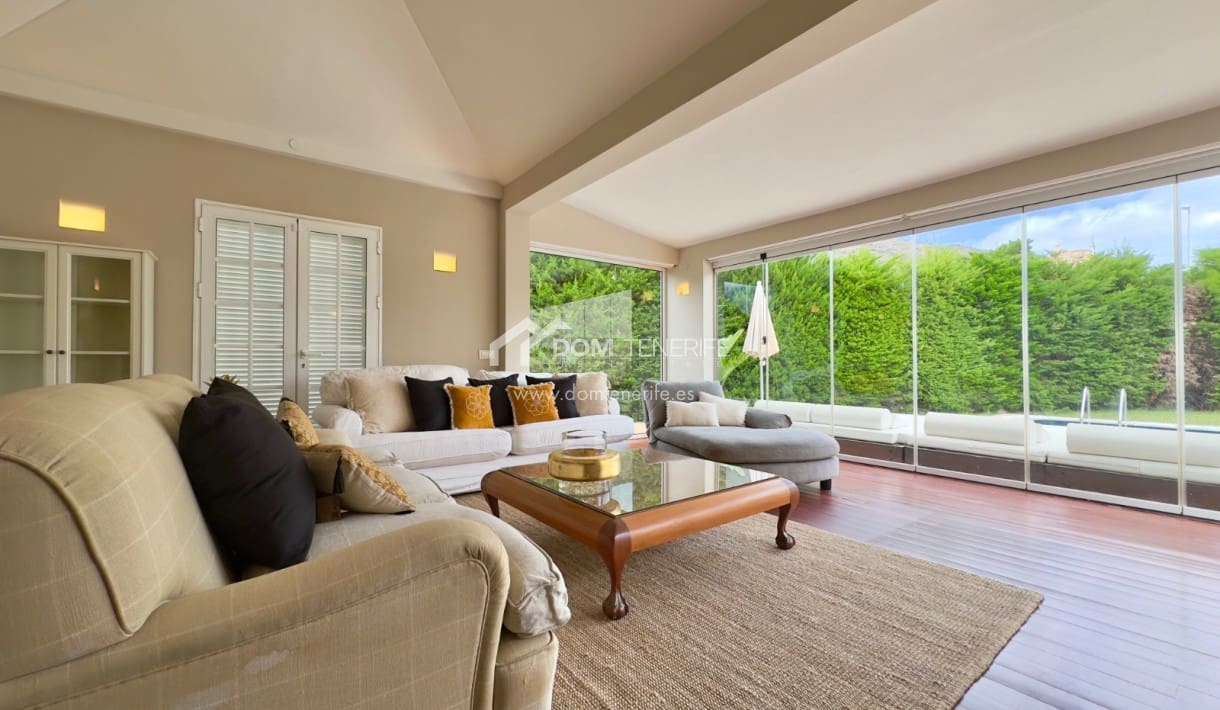 3 soveværelse Villa til salg i Adeje med swimmingpool garage - € 1.490.000 (Ref: 8408505)