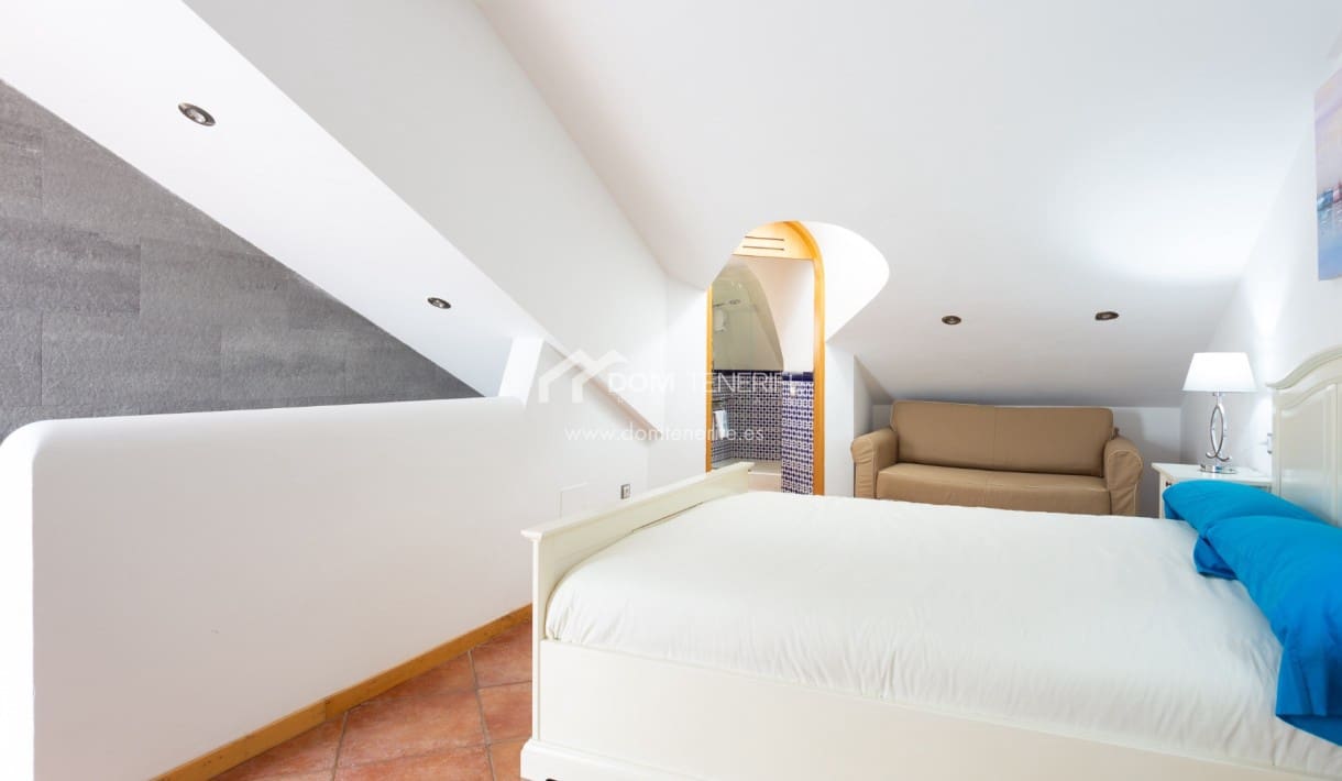 2 bedroom Townhouse for sale in Playa Paraiso - € 445,000 (Ref: 8437632)