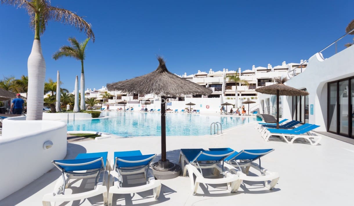 2 bedroom Townhouse for sale in Playa Paraiso - € 445,000 (Ref: 8437632)