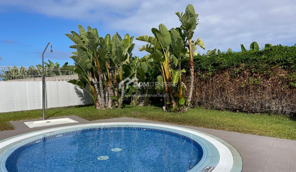 1 slaapkamer Appartement te huur in Playa Paraiso met zwembad - € 1.250 (Ref: 8482417)