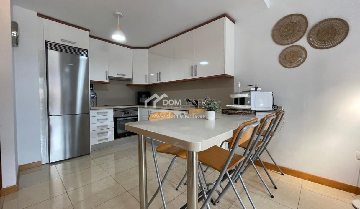 1 slaapkamer Appartement te huur in Playa Paraiso met zwembad - € 1.250 (Ref: 8482417)