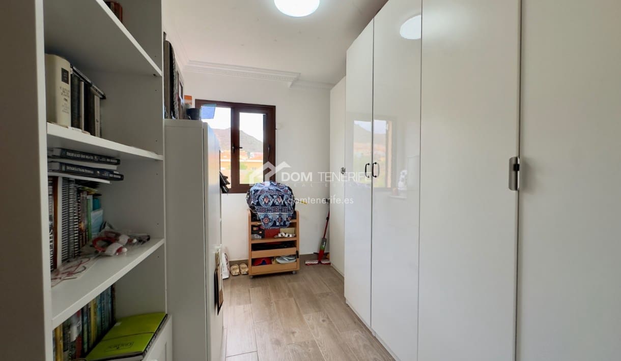 3 quarto Casa em Banda para venda em El Madronal - 410 000 € (Ref: 8518756)