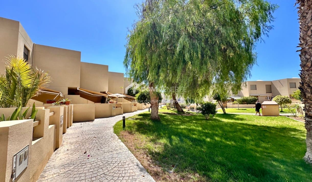 2 quarto Casa em Banda para arrendar em La Tejita com piscina - 1 300 € (Ref: 8560239)