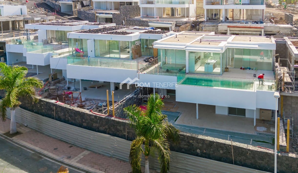 3 chambre Villa/Maison à vendre à Costa Adeje avec piscine garage - 2 700 000 € (Ref: 8623192)