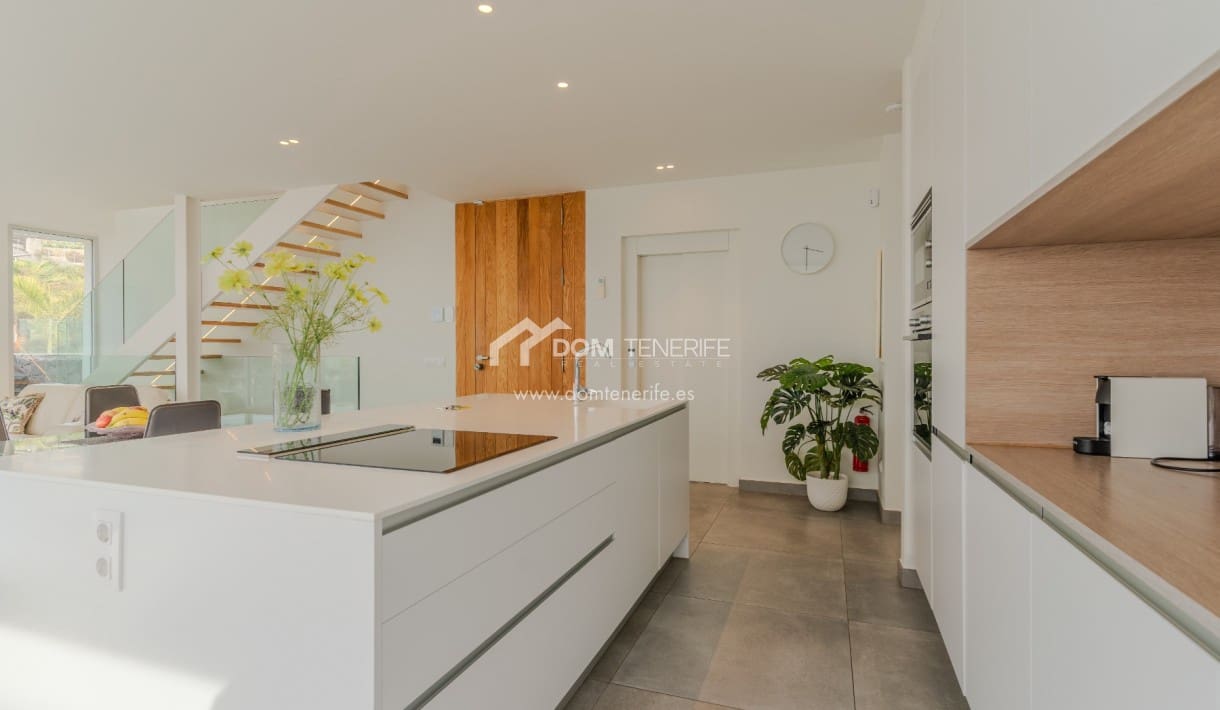 4 soveværelse Villa til salg i Callao Salvaje med swimmingpool garage - € 1.650.000 (Ref: 8647271)