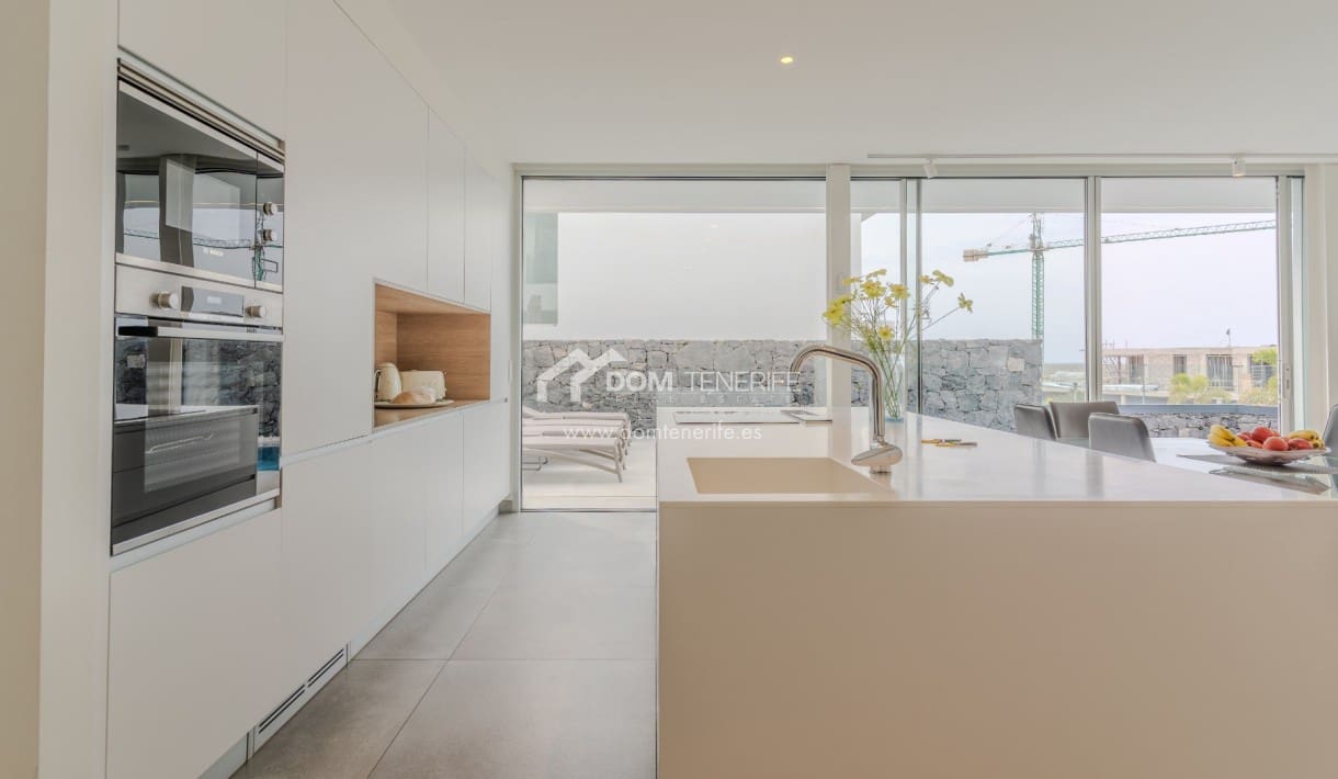 4 soveværelse Villa til salg i Callao Salvaje med swimmingpool garage - € 1.650.000 (Ref: 8647271)