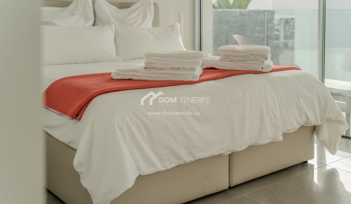 4 soveværelse Villa til salg i Callao Salvaje med swimmingpool garage - € 1.650.000 (Ref: 8647271)