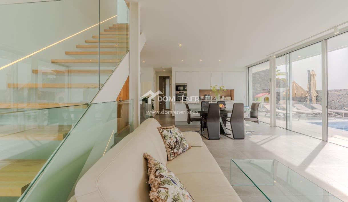 4 soveværelse Villa til salg i Callao Salvaje med swimmingpool garage - € 1.650.000 (Ref: 8647271)