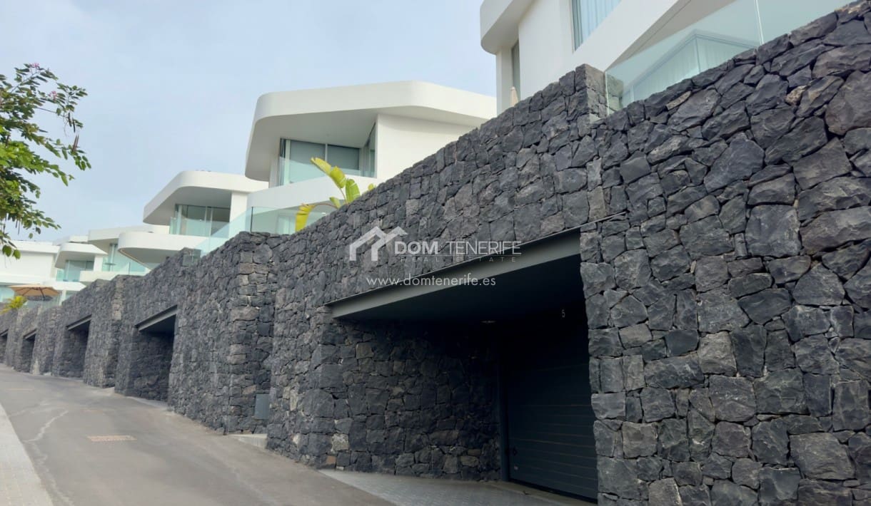 4 soveværelse Villa til salg i Callao Salvaje med swimmingpool garage - € 1.650.000 (Ref: 8647271)