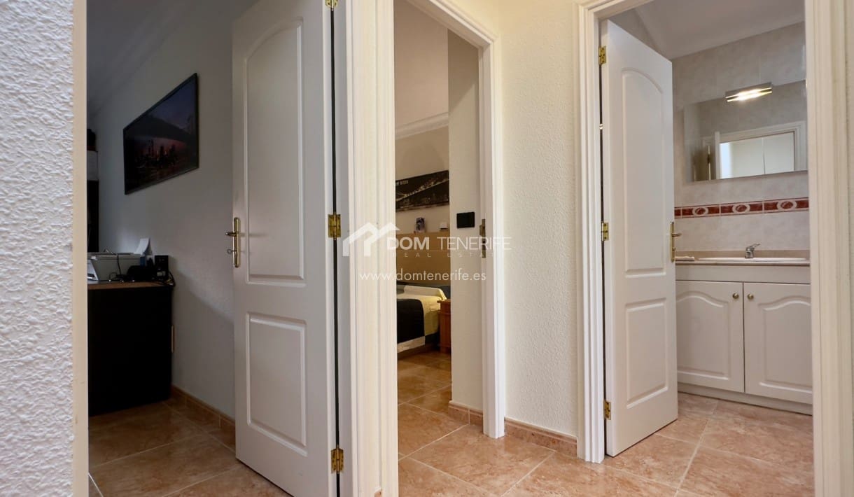 3 bedroom Townhouse for sale in Roque del Conde with pool garage - € 580,000 (Ref: 8653502)