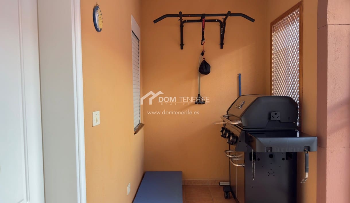 3 bedroom Townhouse for sale in Roque del Conde with pool garage - € 580,000 (Ref: 8653502)