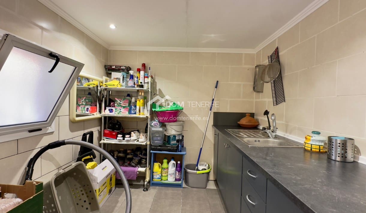 3 bedroom Townhouse for sale in Roque del Conde with pool garage - € 580,000 (Ref: 8653502)