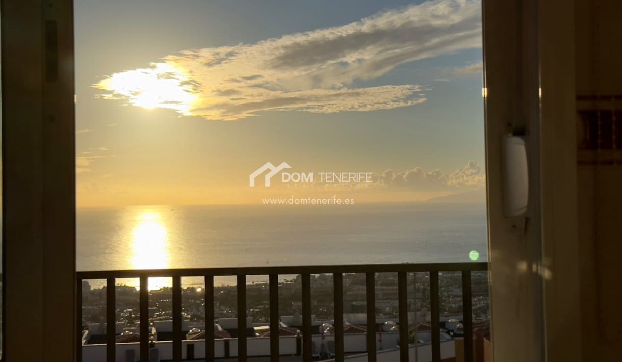 3 bedroom Townhouse for sale in Roque del Conde with pool garage - € 580,000 (Ref: 8653502)