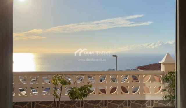 3 bedroom Townhouse for sale in Roque del Conde, Adeje with pool garage - € 580,000 (Ref: 8653502)