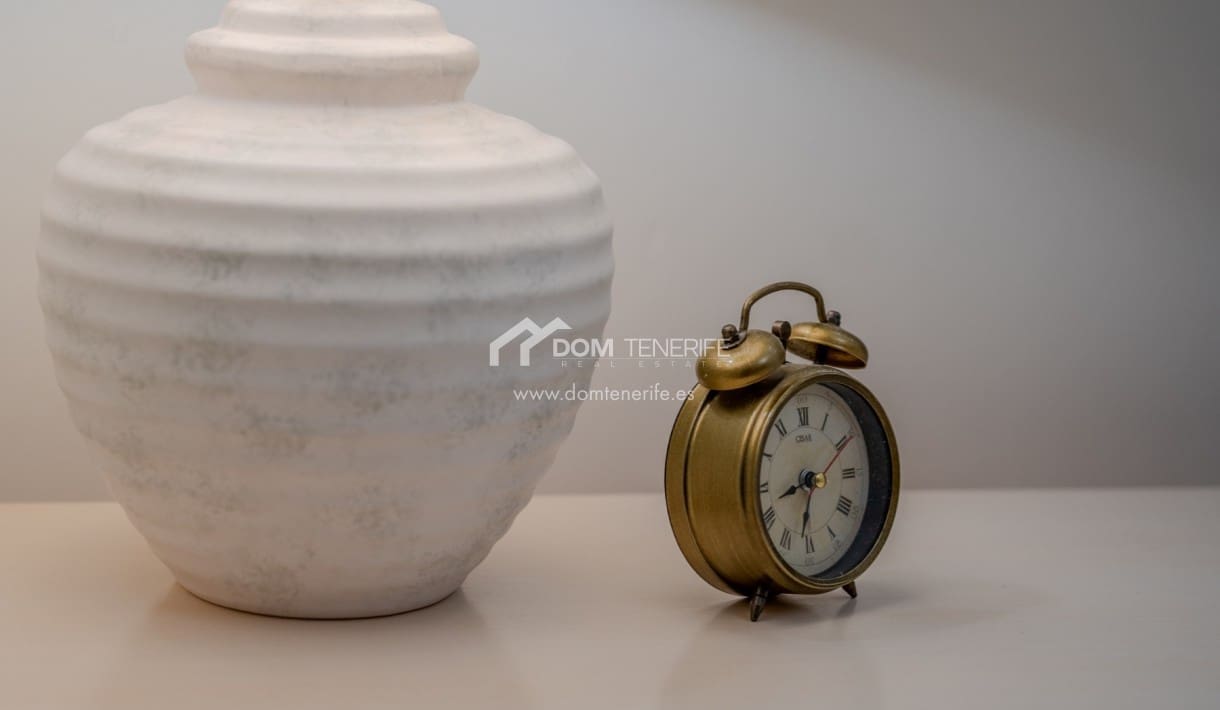 3 makuuhuone Huvila myytävänä paikassa Guia de Isora mukana uima-altaan - 1 080 000 € (Ref: 8678791)