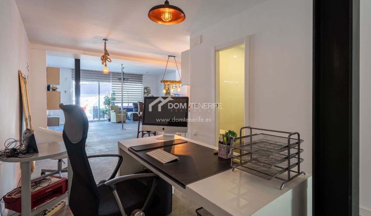 3 soveværelse Byhus til salg i Roque del Conde med swimmingpool garage - € 790.000 (Ref: 8736062)