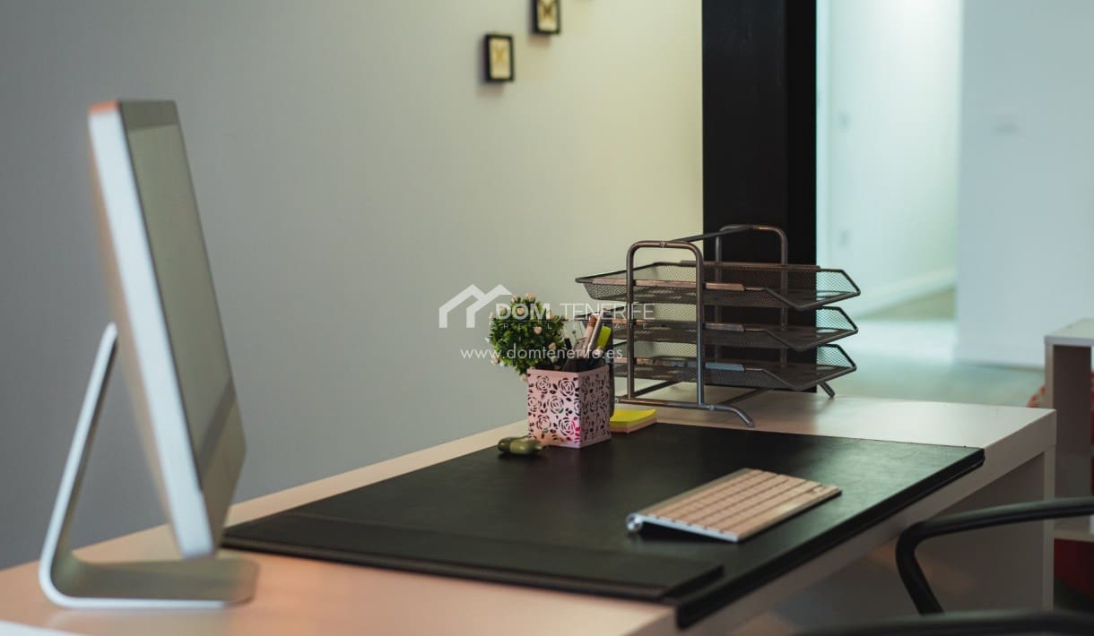 3 soveværelse Byhus til salg i Roque del Conde med swimmingpool garage - € 790.000 (Ref: 8736062)