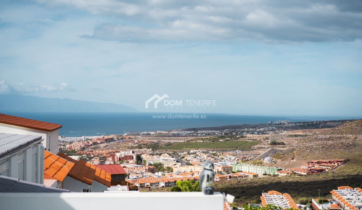 3 soveværelse Byhus til salg i Roque del Conde med swimmingpool garage - € 790.000 (Ref: 8736062)